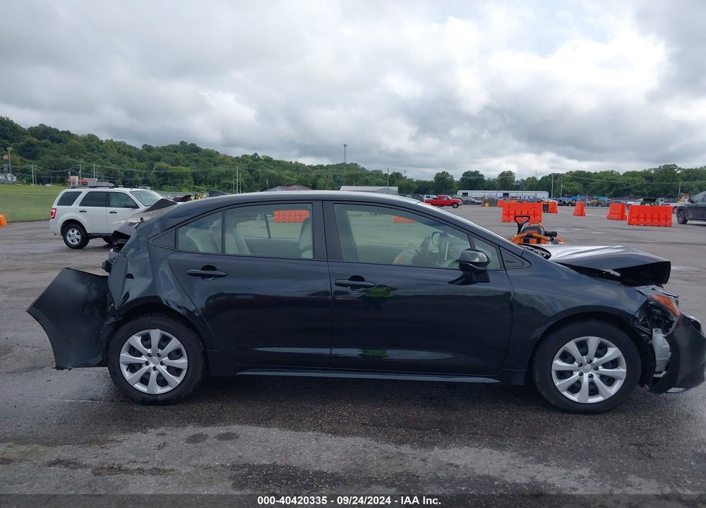 2021 TOYOTA COROLLA LE VIN: JTDEPMAE9MJ170103