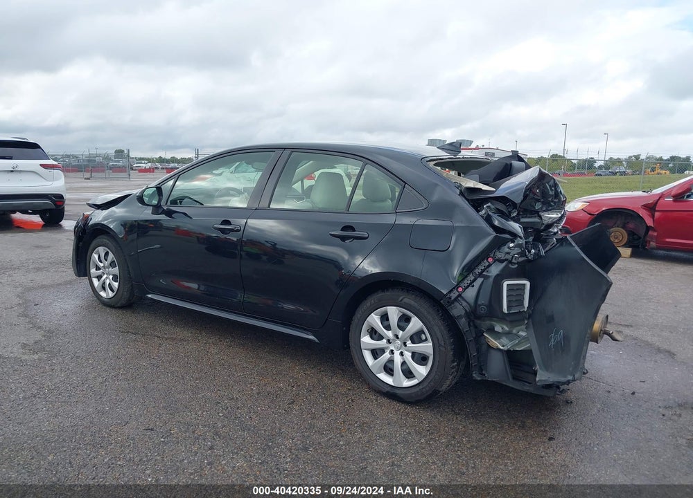 2021 TOYOTA COROLLA LE VIN: JTDEPMAE9MJ170103