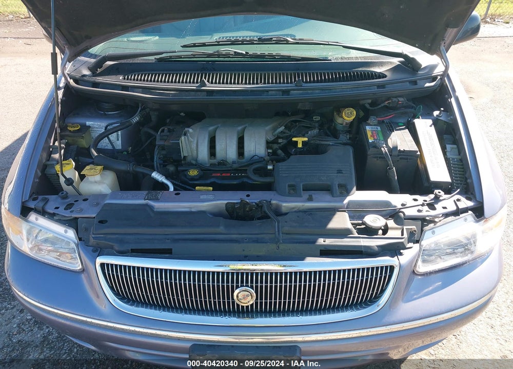 1996 CHRYSLER TOWN & COUNTRY LXI VIN: 1C4GP64L8TB407350