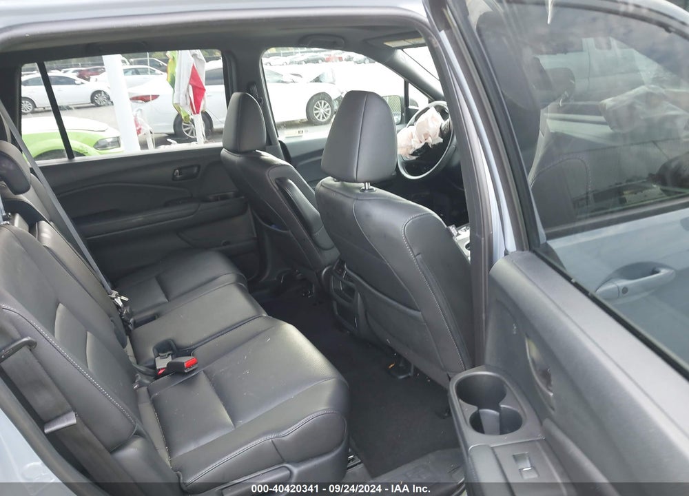 2022 HONDA PASSPORT 2WD EX-L VIN: 5FNYF7H59NB005698