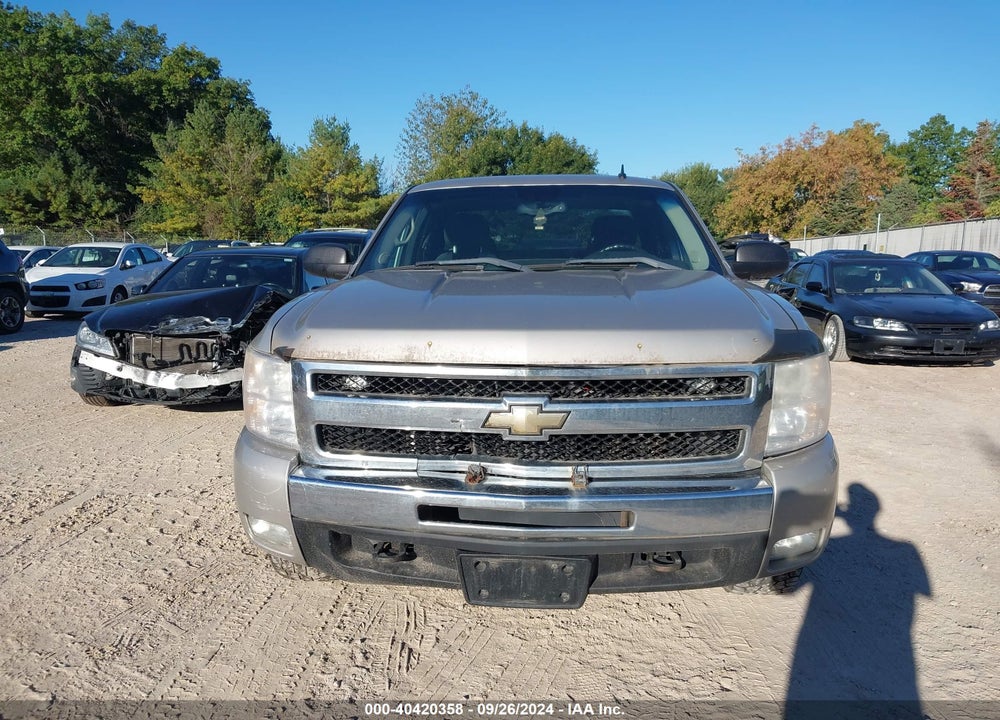 2009 CHEVROLET SILVERADO 1500 LT VIN: 2GCEK290991116989