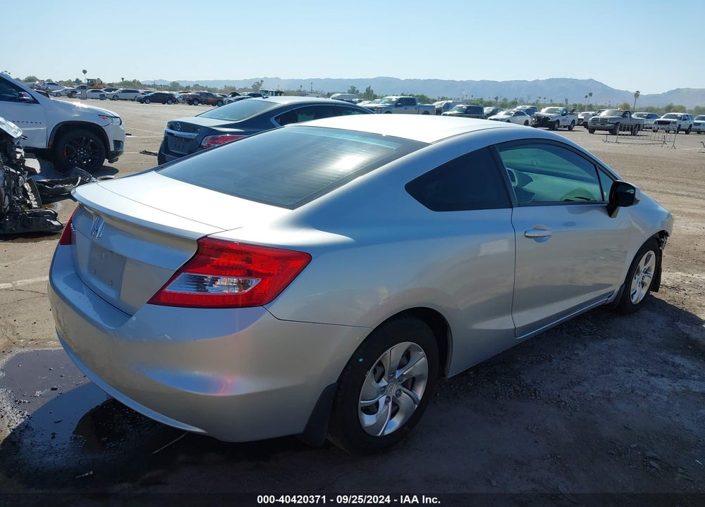 2013 HONDA CIVIC LX VIN: 2HGFG3B5XDH517017