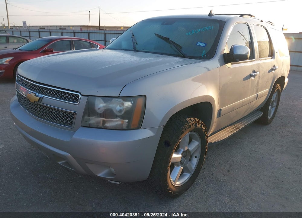 2009 CHEVROLET TAHOE LTZ VIN: 1GNFC33029R205981