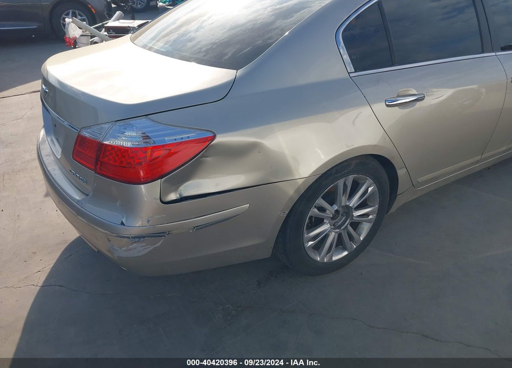 2010 HYUNDAI GENESIS 3.8 VIN: KMHGC4DE6AU080624