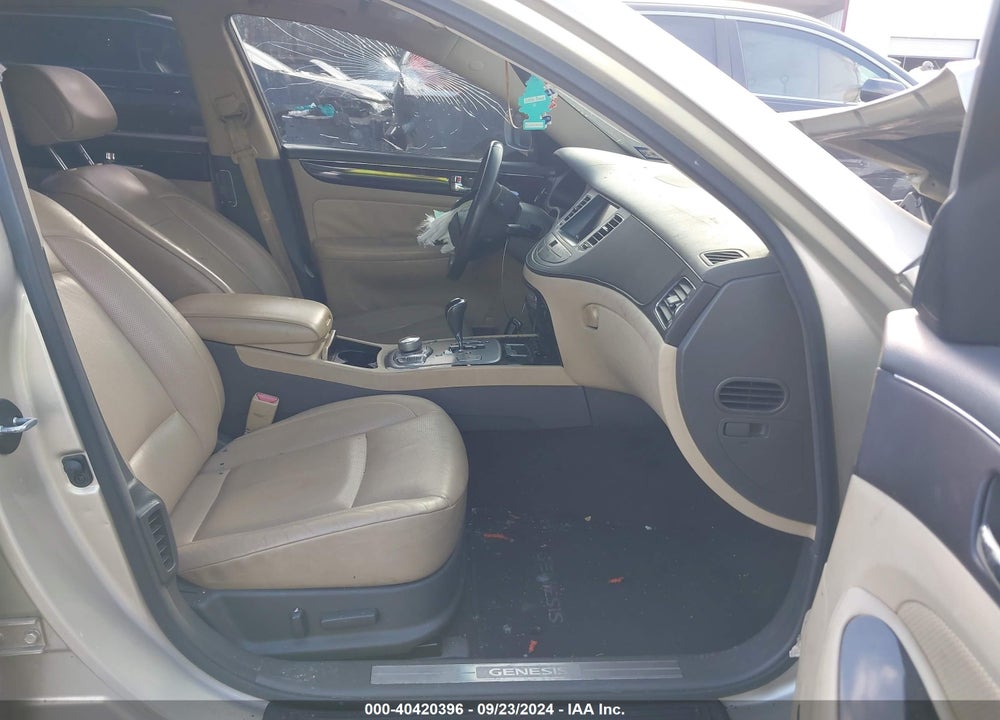 2010 HYUNDAI GENESIS 3.8 VIN: KMHGC4DE6AU080624