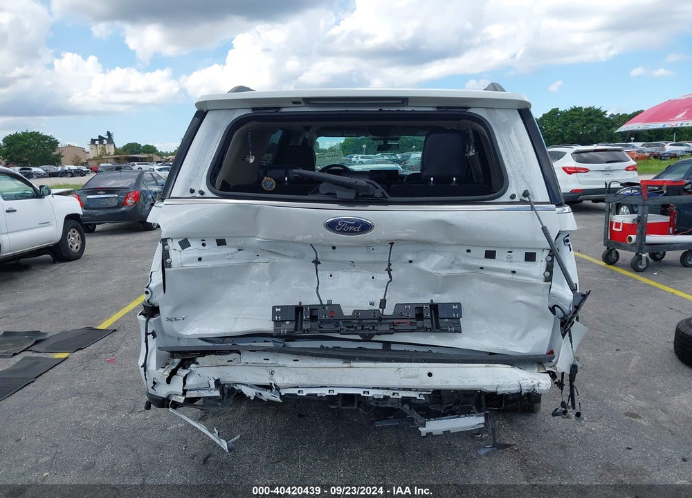 2024 FORD EXPEDITION XLT VIN: 1FMJU1H87REA24025