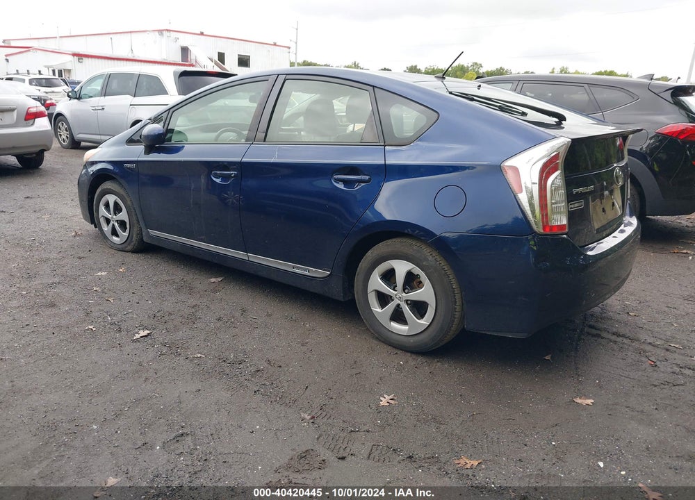 2013 TOYOTA PRIUS TWO VIN: JTDKN3DU1D1729892