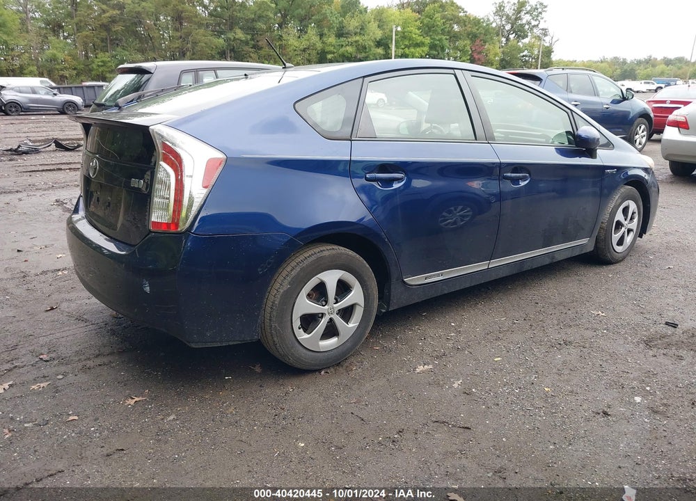 2013 TOYOTA PRIUS TWO VIN: JTDKN3DU1D1729892