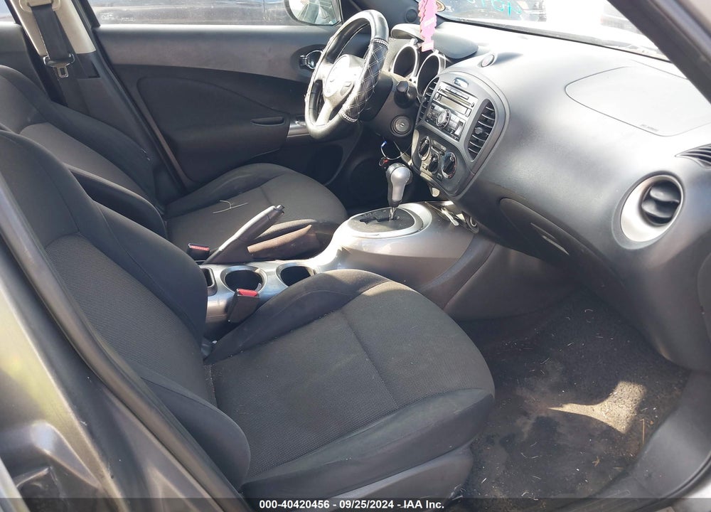 2013 NISSAN JUKE S VIN: JN8AF5MR3DT225465