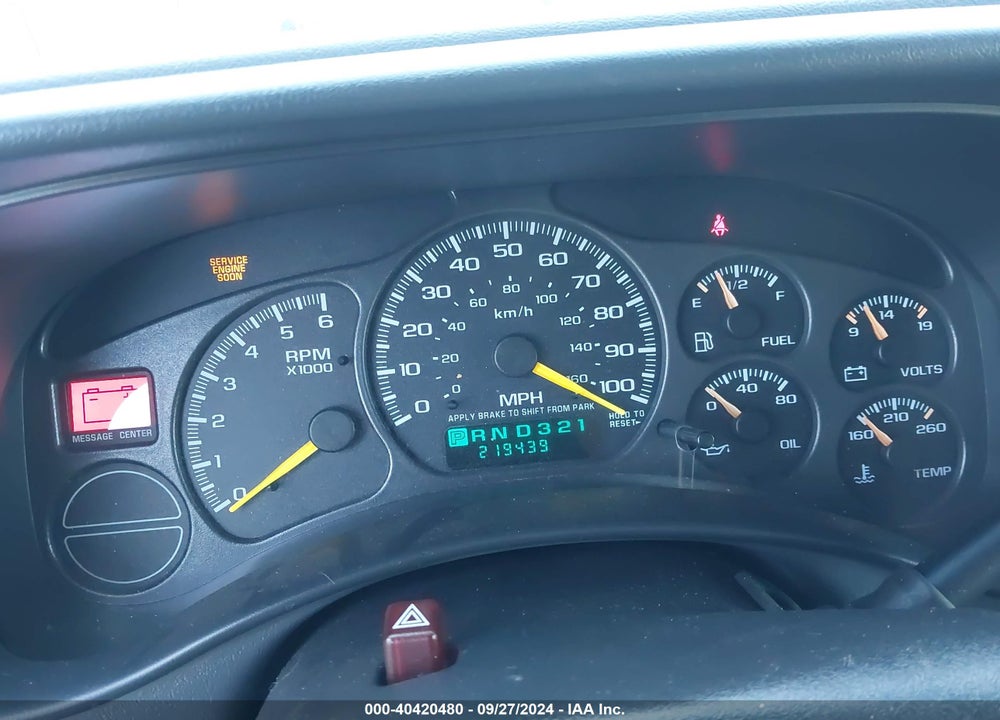 2001 CHEVROLET TAHOE LT VIN: 1GNEK13T01R137715