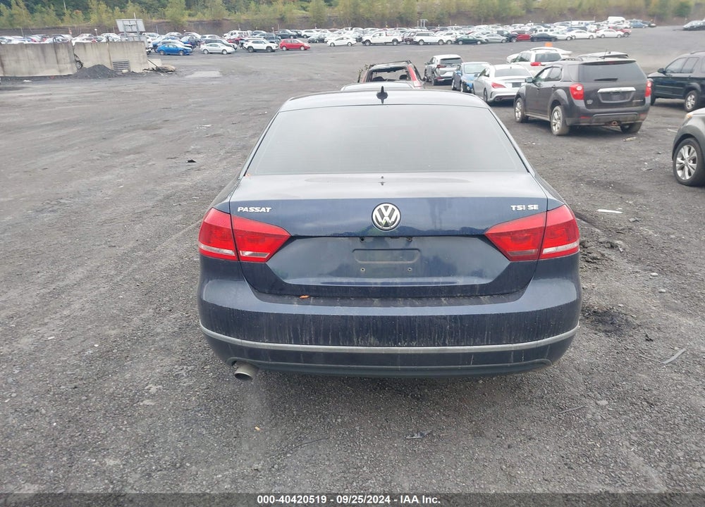 2015 VOLKSWAGEN PASSAT 1.8T SE VIN: 1VWBT7A35FC005412