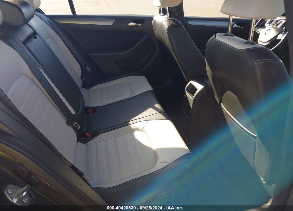 2016 VOLKSWAGEN JETTA 1.8T SPORT VIN: 3VWD17AJXGM400179