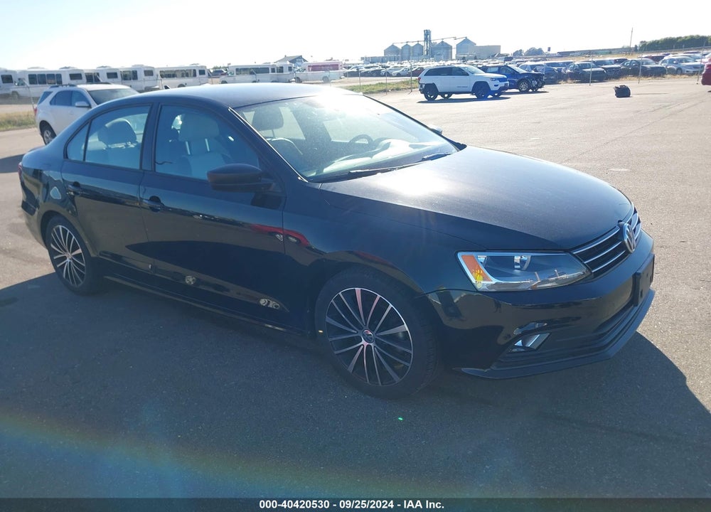 2016 VOLKSWAGEN JETTA 1.8T SPORT VIN: 3VWD17AJXGM400179