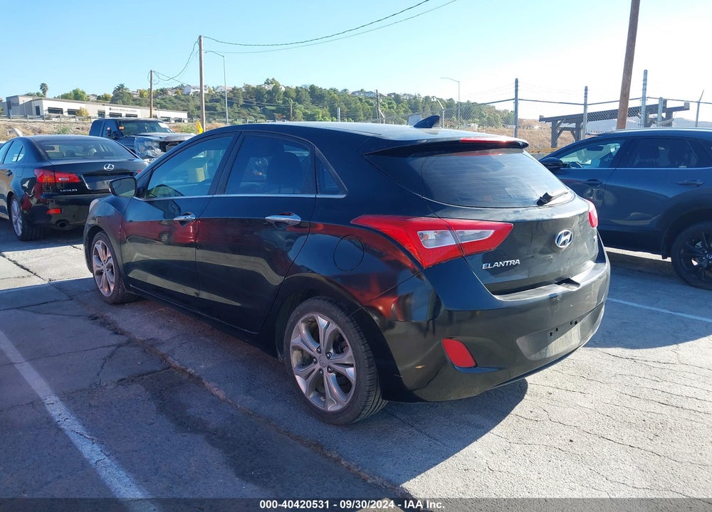 2014 HYUNDAI ELANTRA GT VIN: KMHD35LH7EU195985