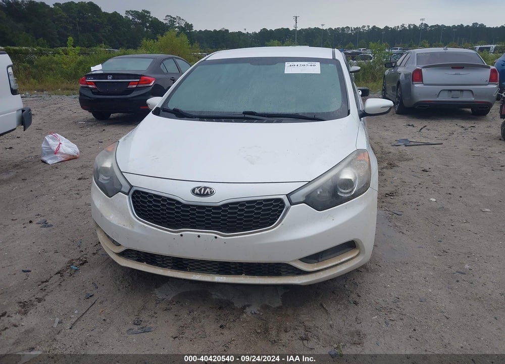 2015 KIA FORTE LX VIN: KNAFX4A69F5272104