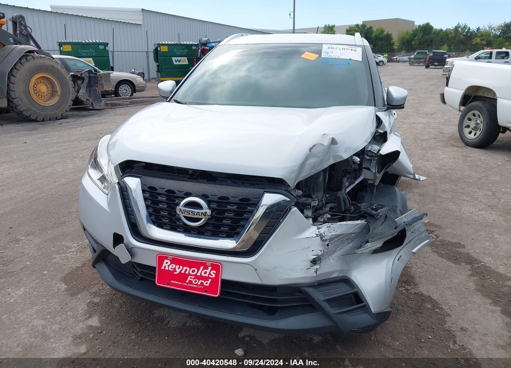 2019 NISSAN KICKS SV VIN: 3N1CP5CU9KL535695