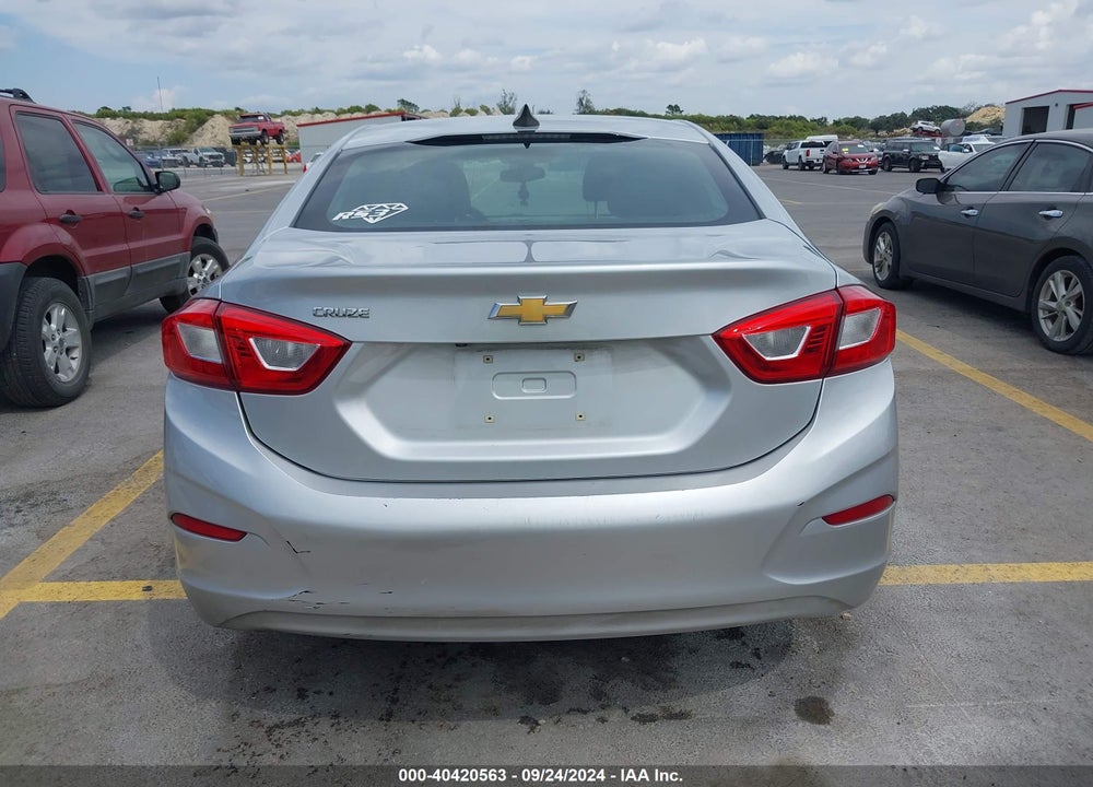 2018 CHEVROLET CRUZE LS AUTO VIN: 1G1BC5SM7J7155028