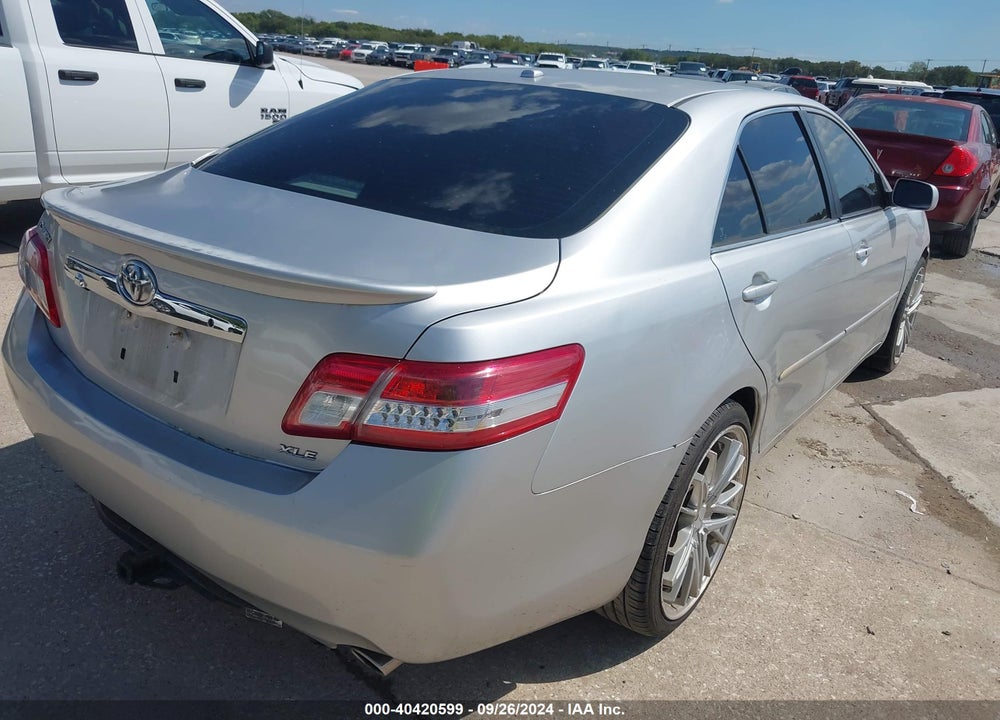 2011 TOYOTA CAMRY XLE V6 VIN: 4T1BK3EKXBU625916