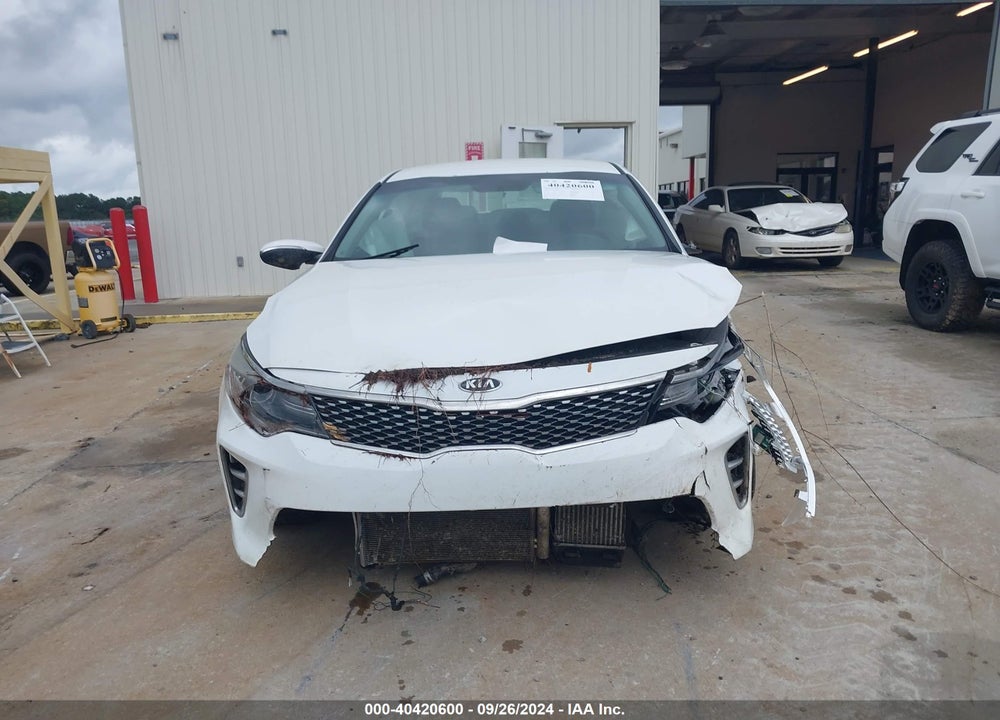 2016 KIA OPTIMA SX TURBO VIN: 5XXGW4L29GG080117