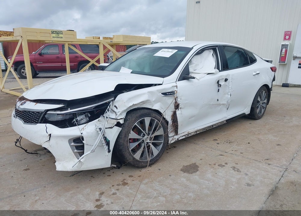2016 KIA OPTIMA SX TURBO VIN: 5XXGW4L29GG080117