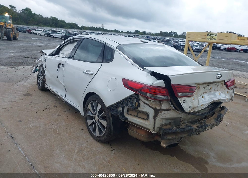 2016 KIA OPTIMA SX TURBO VIN: 5XXGW4L29GG080117