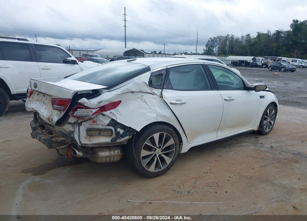 2016 KIA OPTIMA SX TURBO VIN: 5XXGW4L29GG080117