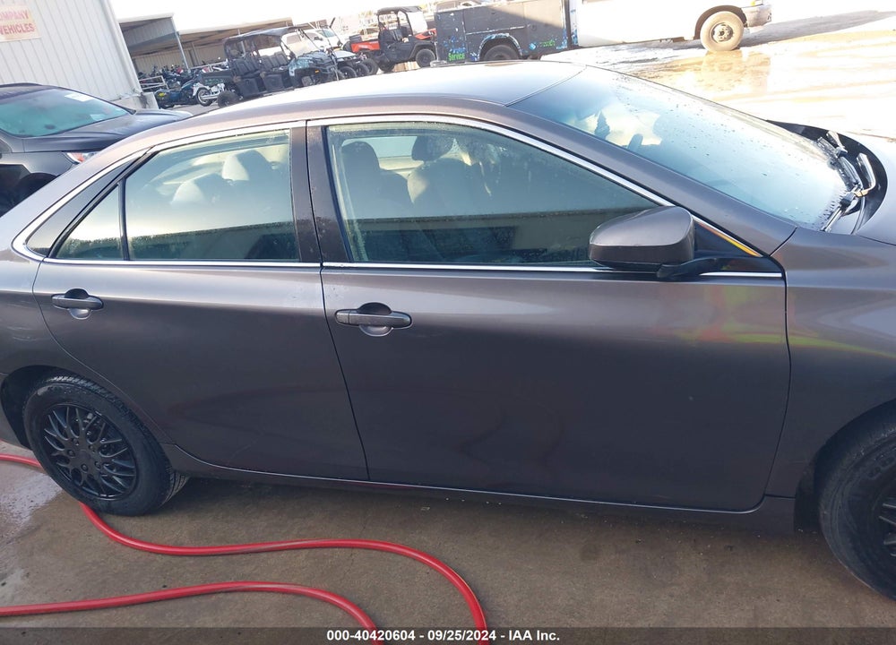 2015 TOYOTA CAMRY LE VIN: 4T1BF1FKXFU922701