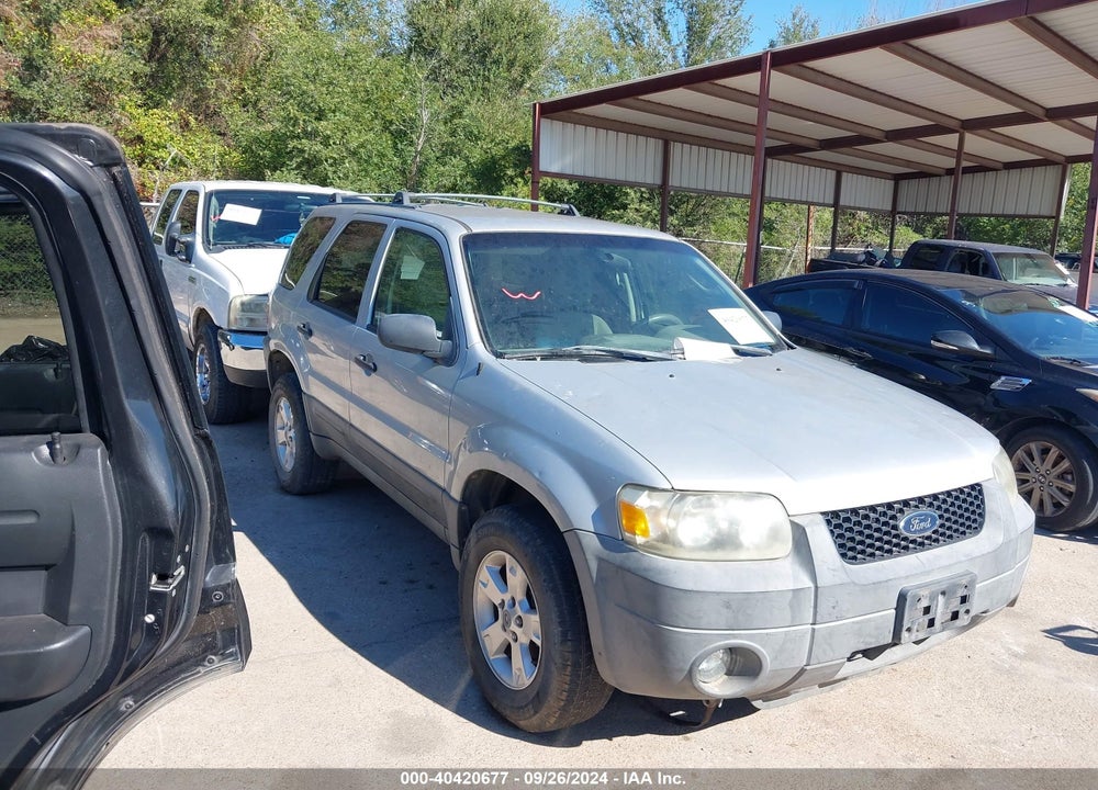2005 FORD ESCAPE XLT VIN: 1FMYU031X5KB32413