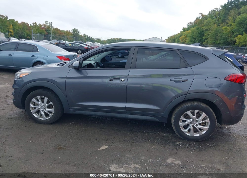 2019 HYUNDAI TUCSON SE VIN: KM8J23A47KU041802