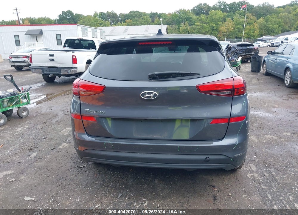 2019 HYUNDAI TUCSON SE VIN: KM8J23A47KU041802