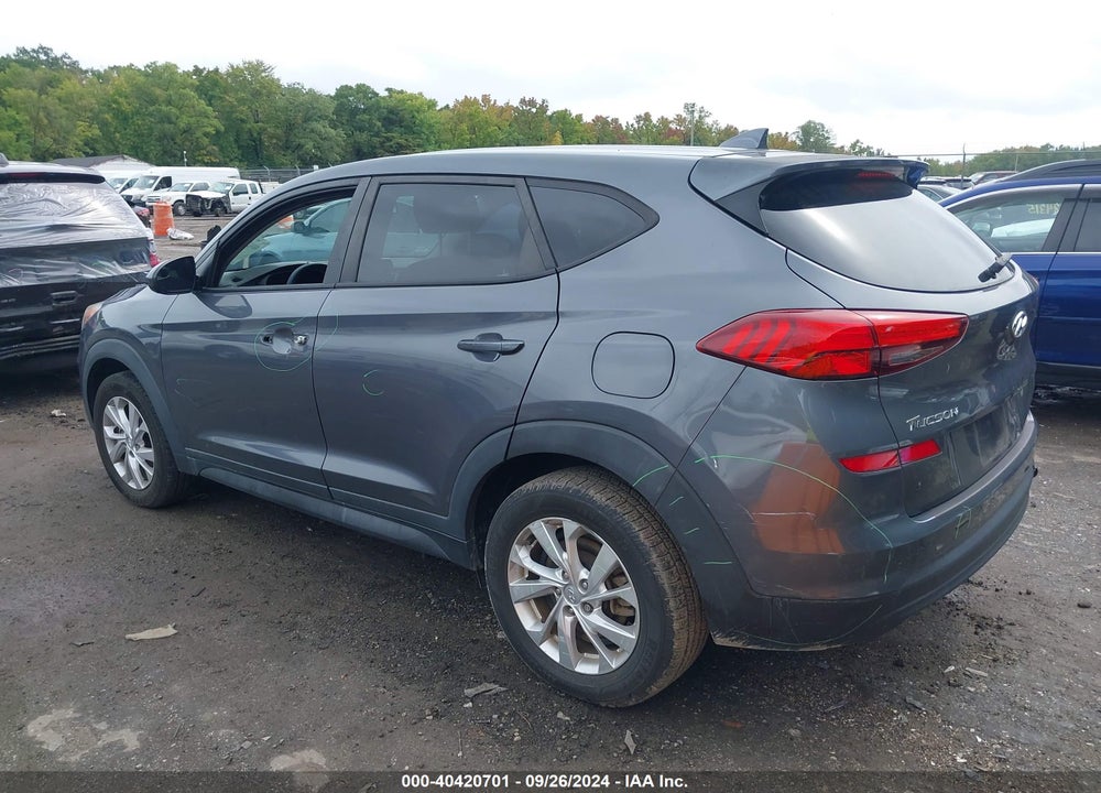 2019 HYUNDAI TUCSON SE VIN: KM8J23A47KU041802