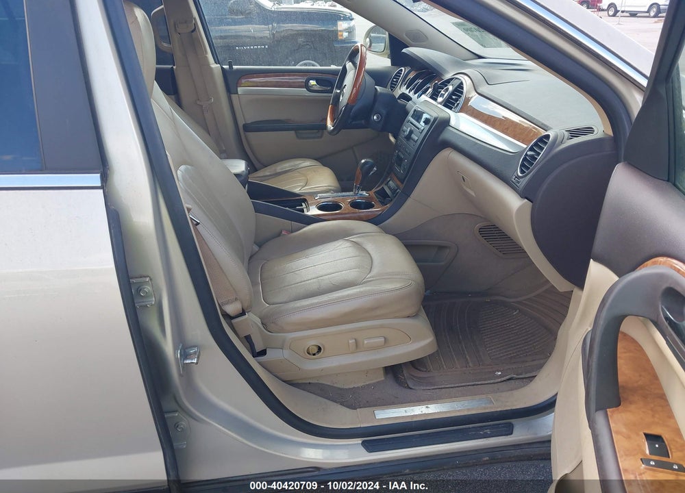 2010 BUICK ENCLAVE 1XL VIN: 5GALRBED3AJ215993