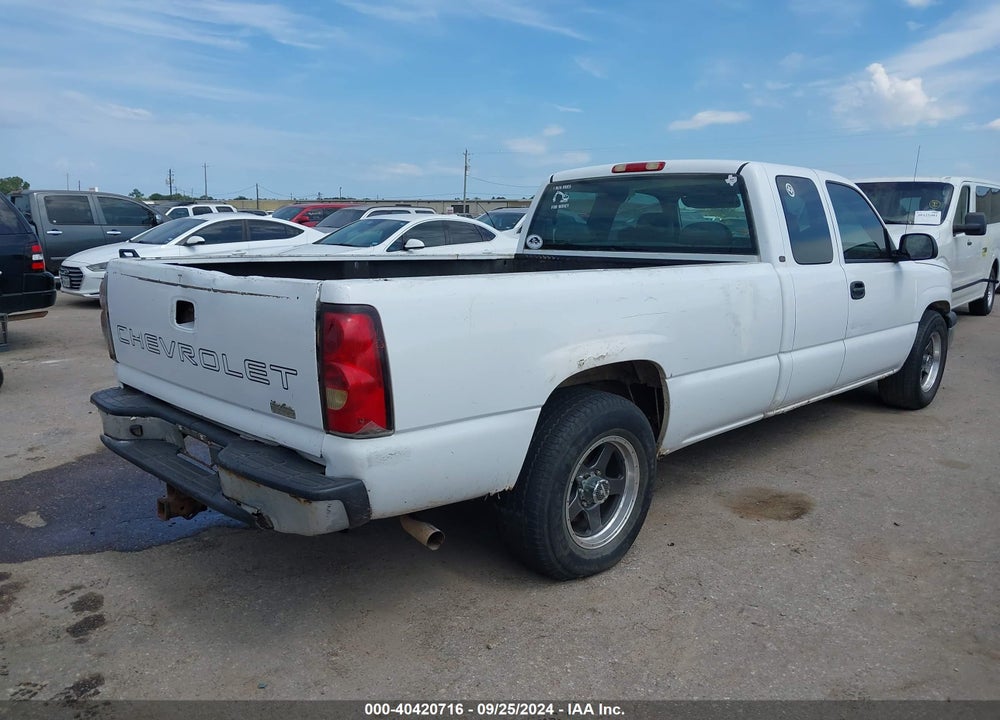 2005 CHEVROLET SILVERADO 1500 WORK TRUCK VIN: 1GCEC19T45E252344