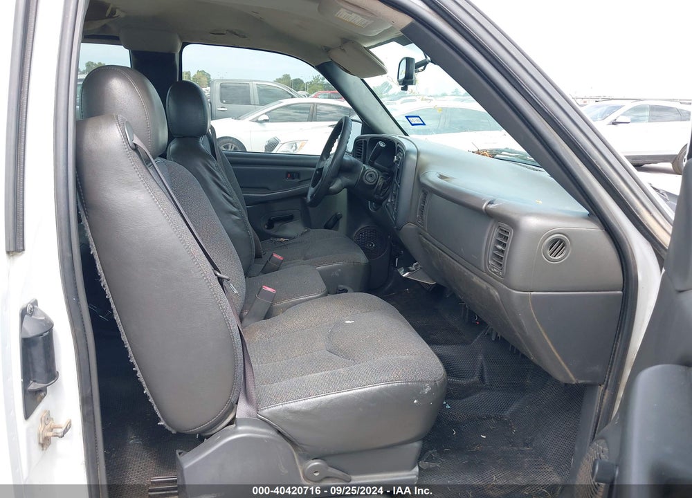 2005 CHEVROLET SILVERADO 1500 WORK TRUCK VIN: 1GCEC19T45E252344