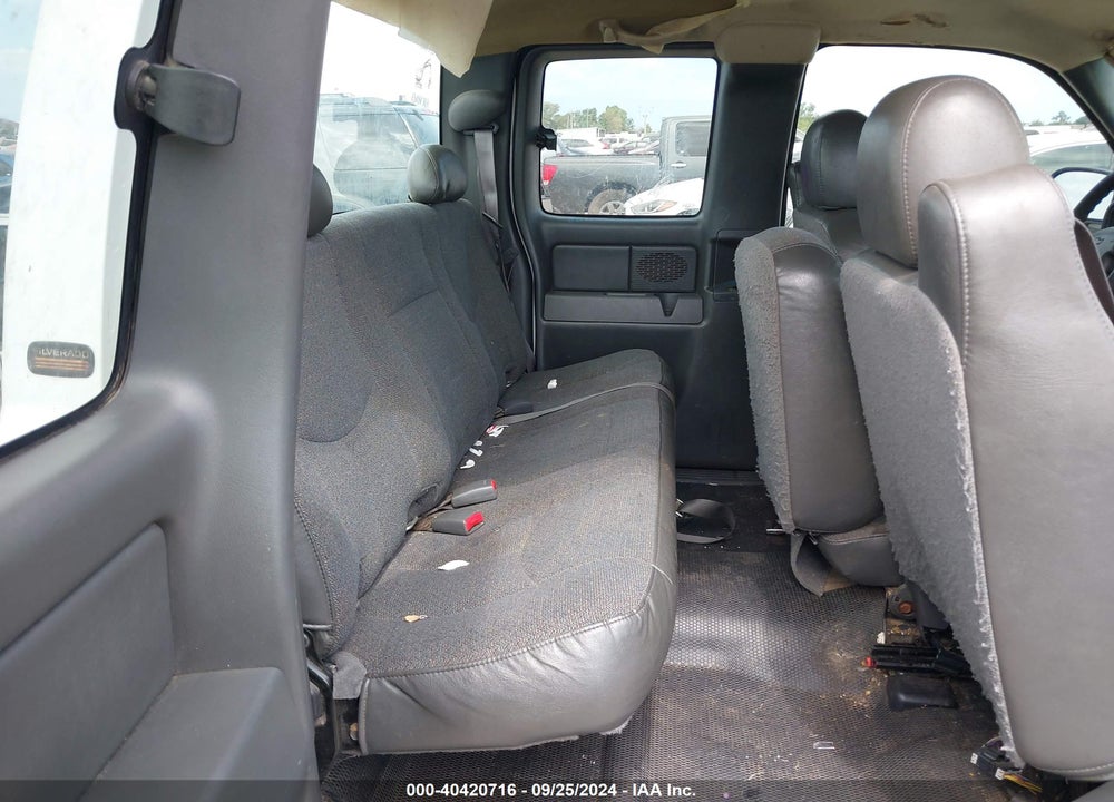 2005 CHEVROLET SILVERADO 1500 WORK TRUCK VIN: 1GCEC19T45E252344