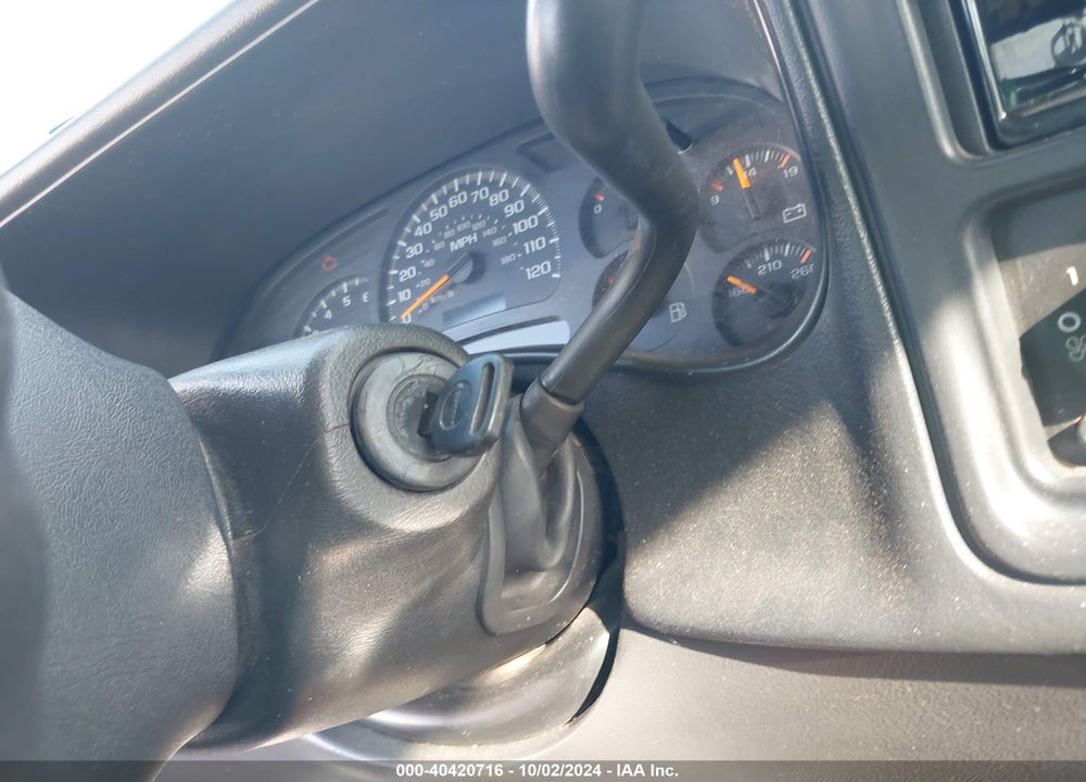 2005 CHEVROLET SILVERADO 1500 WORK TRUCK VIN: 1GCEC19T45E252344