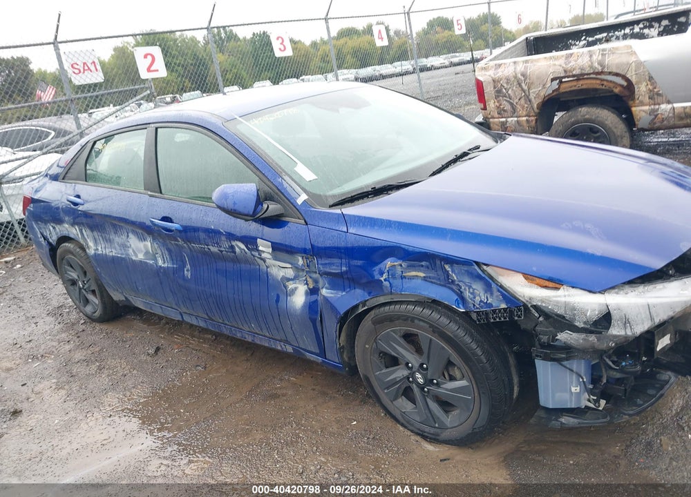 2023 HYUNDAI ELANTRA SEL VIN: 5NPLM4AG9PH098589