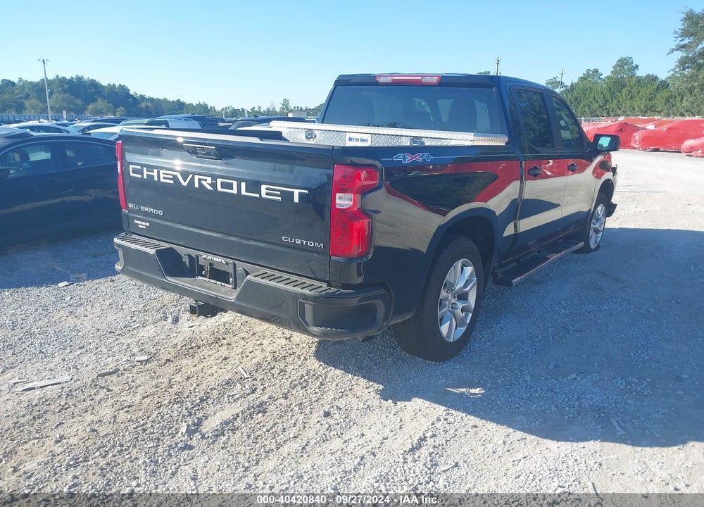 2024 CHEVROLET SILVERADO 1500 4WD SHORT BED CUSTOM VIN: 1GCPDBEK1RZ231295