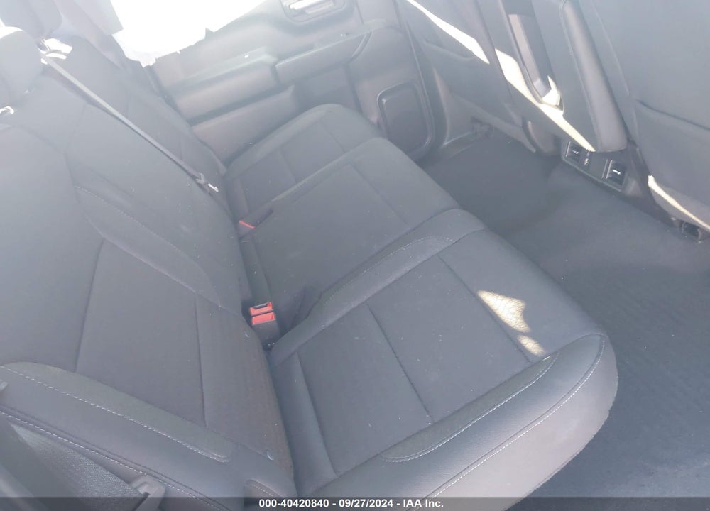 2024 CHEVROLET SILVERADO 1500 4WD SHORT BED CUSTOM VIN: 1GCPDBEK1RZ231295