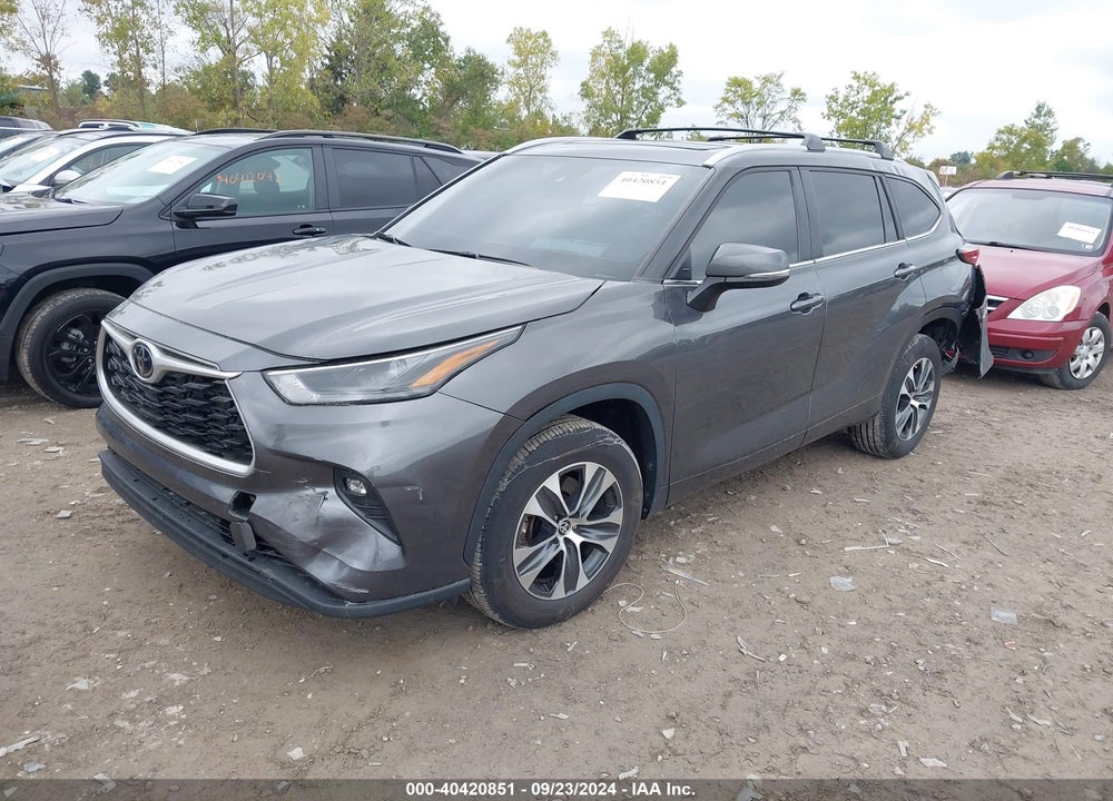 2023 TOYOTA HIGHLANDER XLE VIN: 5TDKDRAH0PS003137