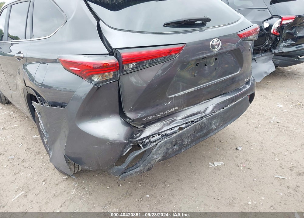 2023 TOYOTA HIGHLANDER XLE VIN: 5TDKDRAH0PS003137