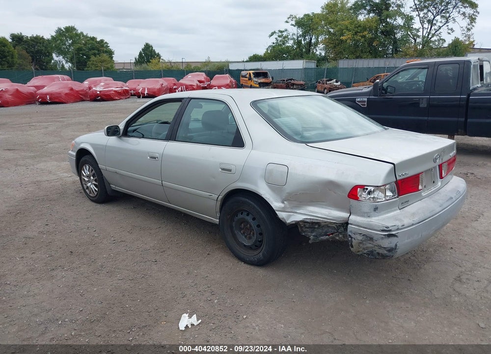2001 TOYOTA CAMRY CE VIN: 4T1BG22KX1U836029