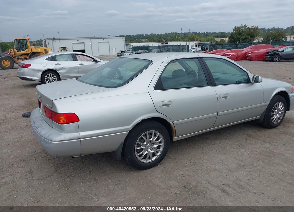 2001 TOYOTA CAMRY CE VIN: 4T1BG22KX1U836029