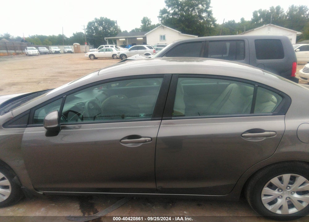 2012 HONDA CIVIC LX VIN: 19XFB2F51CE070816
