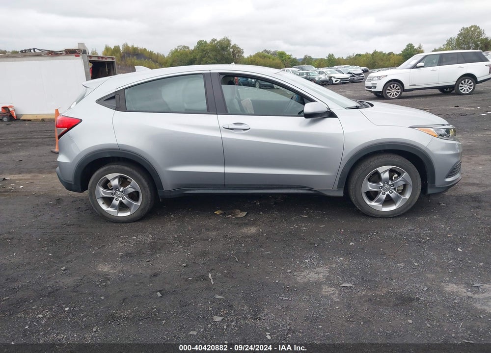 2020 HONDA HR-V AWD LX VIN: 3CZRU6H31LM722845