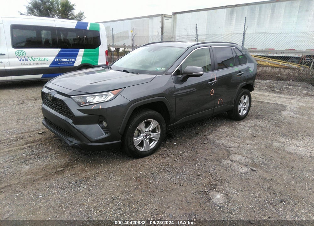 2020 TOYOTA RAV4 XLE VIN: JTMW1RFV8LD059177