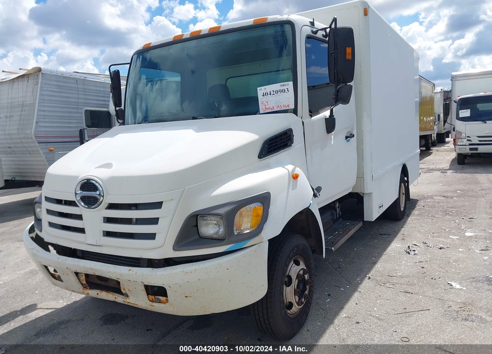 2005 HINO 145 VIN: JHBNA6JF651S10054