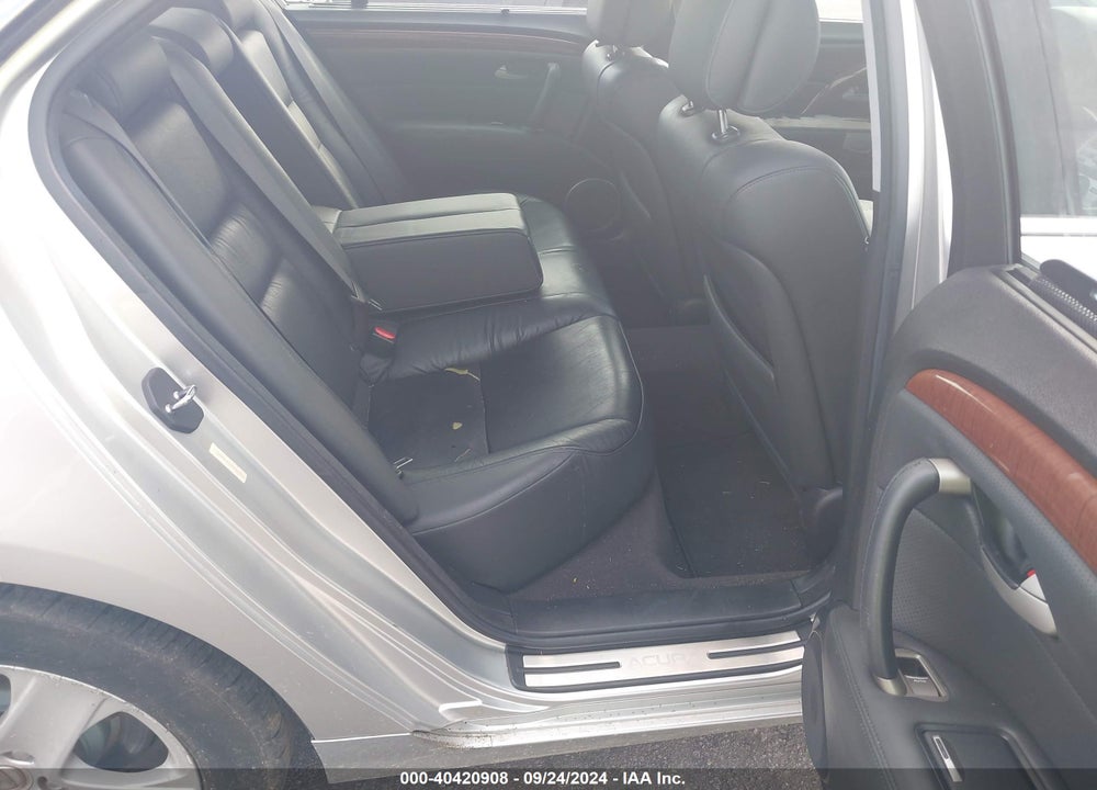 2006 ACURA RL 3.5 VIN: JH4KB16566C009951