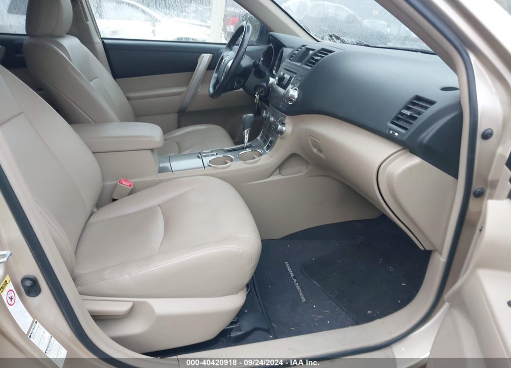 2012 TOYOTA HIGHLANDER SE V6 VIN: 5TDBK3EH1CS133287