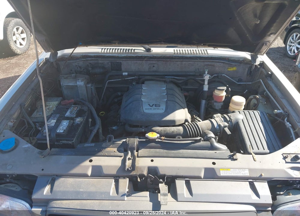 2001 ISUZU TROOPER LIMITED/LS/S VIN: JACDJ58X517J09980